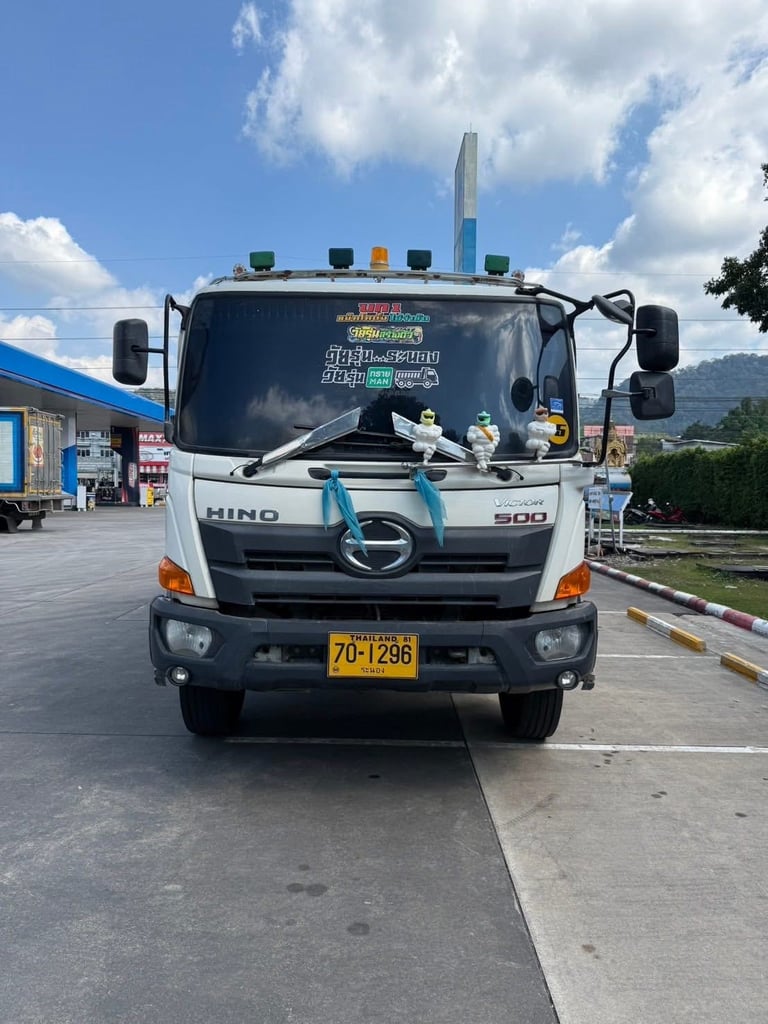 HINO FM1J 260 ปี 59 ไมล์ แท้ๆ  จะ หัวคัดซี จะ กะบะดั้มพ์