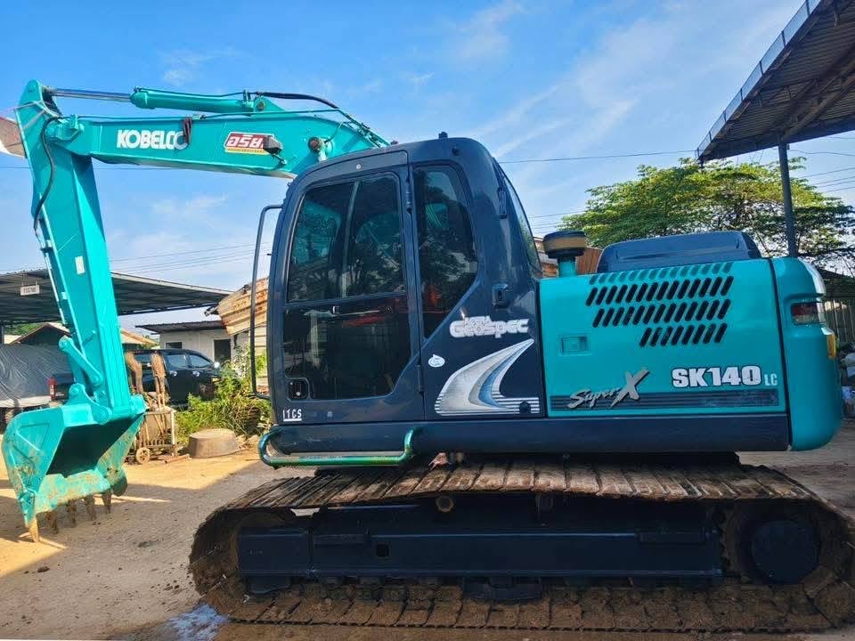 KOBELCO SK140LC-8 super X เครื่องปั๊มดี ระบบเต็ม KOBELCO SK140LC-8 super X เครื่องปั๊มดี ระบบเต็ม