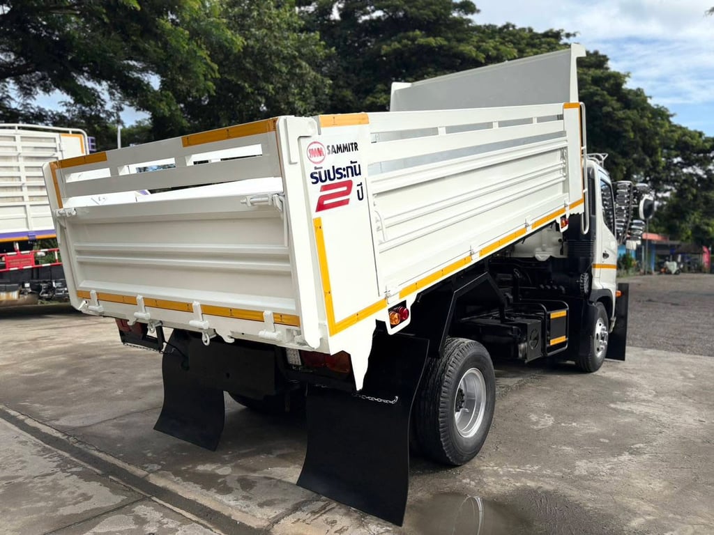 ไมล์ 5 หมื่น❗️HINO 210 แรง ดั้มพ์ 5 คิว เดิมๆ ปี 2565 ไมล์ 5 หมื่น❗️HINO 210 แรง ดั้มพ์ 5 คิว เดิมๆ ปี 2565