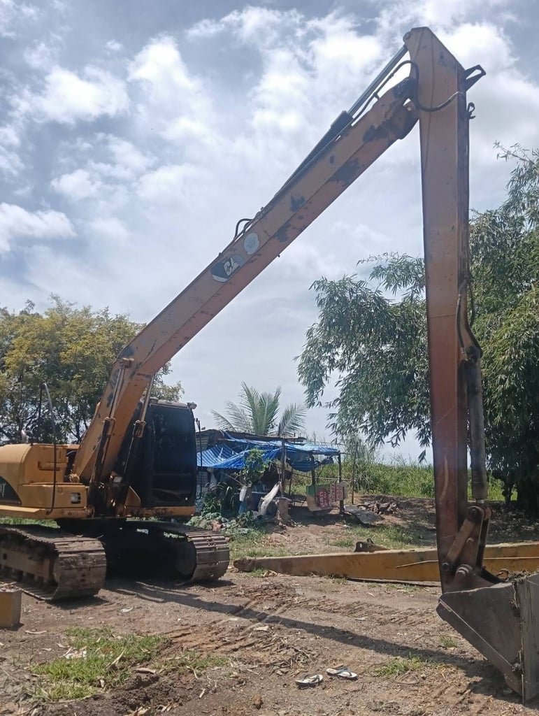 ขาย บูมอาร์มยาว 12 เมตร ของ 312C-D 