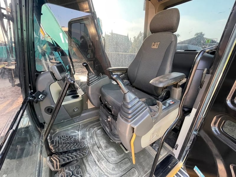 CAT313D2 รถสวยมือเดียวป้ายแดง เครื่องปั๊มแห้ง