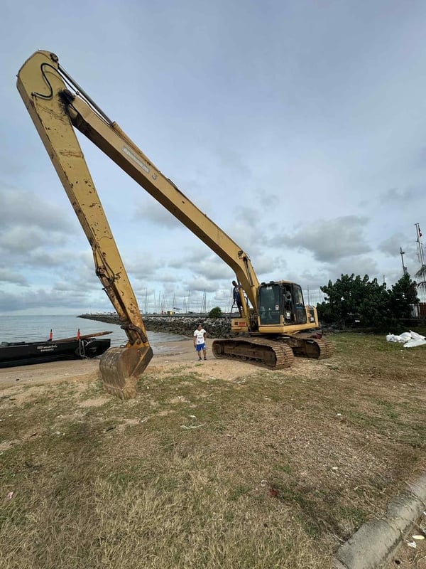 Pc200-8mo บูมยาว 16 เมตร รถทำงานทุกวัน