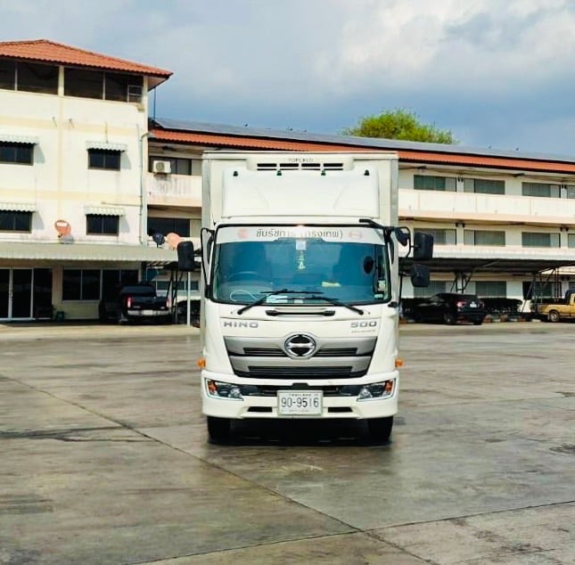 HINO NEW FC9J 210 แรง 6ล้อตู้เย็นลบ-10 