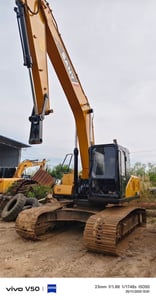 SANY SY215C เครื่อง-ปั้มดี  ช่วงล่างดี โซ่ใหม่