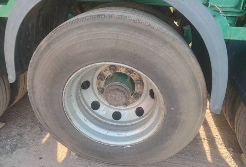 ขายหางแท็ง สามเพลา บรรทุกกากน้ำตาน ขายหางแท็ง สามเพลา บรรทุกกากน้ำตาน