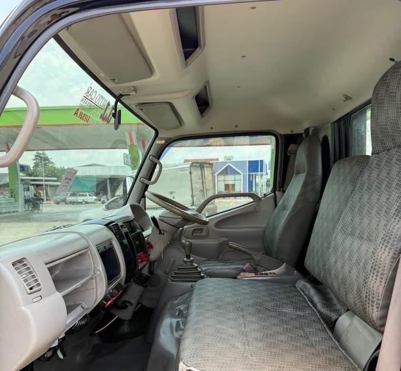 HINO XZU 136 แรง สไลด์ถาดกองพื้น