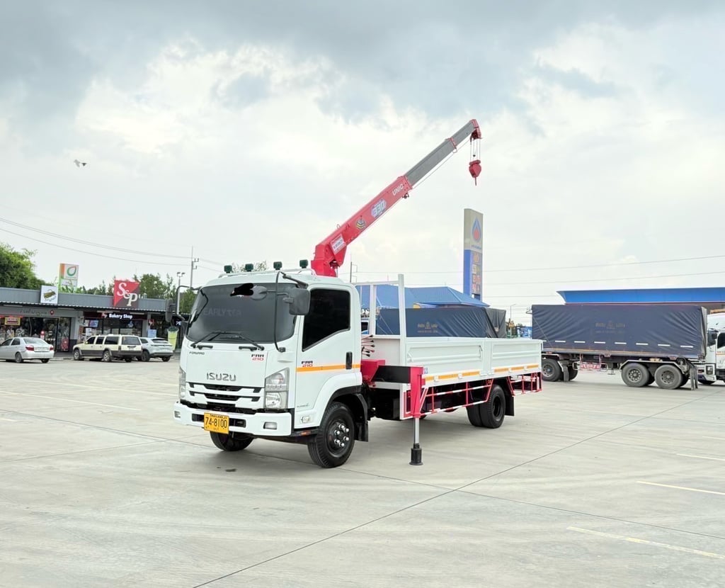 NEW ISUZU FRR 210 แรง ปี 2566  กะบะพื้นเรียบ