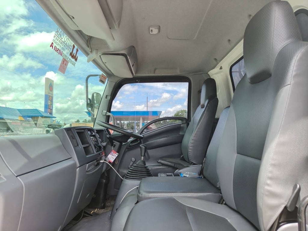 ISUZU 190 ตู้เย็นติดลบ-20 องศา พร้อมเครื่อง ทำความเย็น