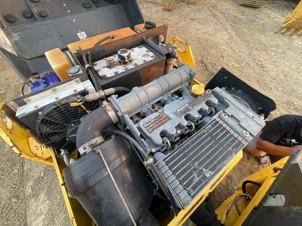 รถบด โบแม้ก 3.5 ตัน สองเพลา   สะเทือนหน้า สะเทือนหลัง