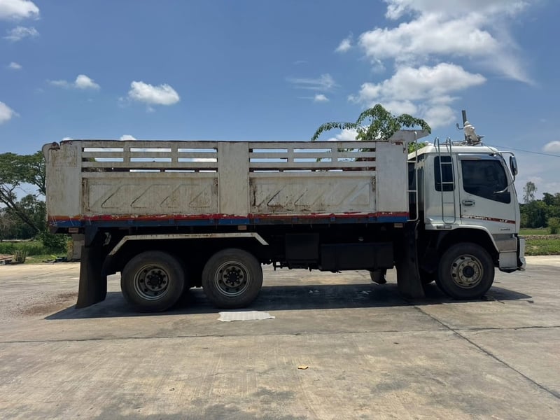 ISUZU เดก้า 320 เกียร์อีตั้น ดั้มพ์หินทราย ปี 2550 
