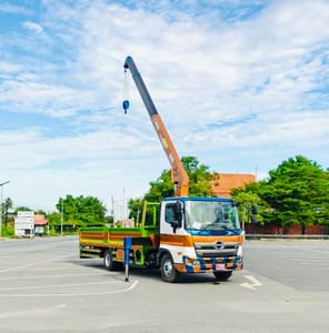 HINO FC2AB เครื่อง AO5C (รถประกอบติดเครน) เครื่อง 4 สูบ HINO FC2AB เครื่อง AO5C (รถประกอบติดเครน) เครื่อง 4 สูบ