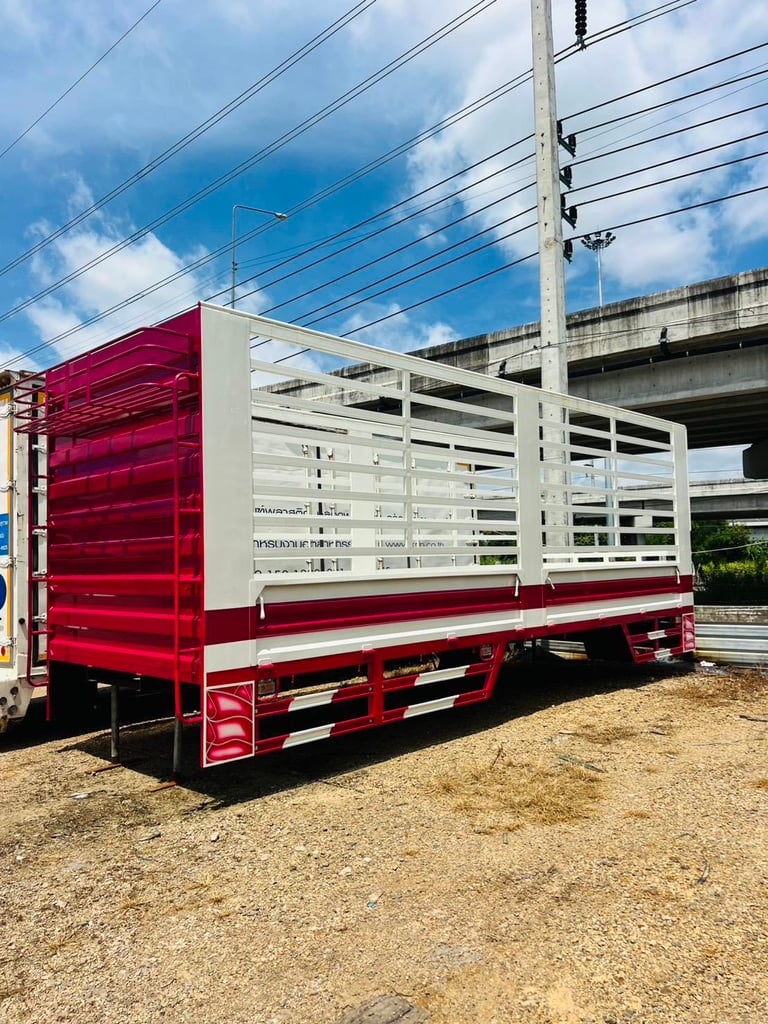 กระบะคอกเกษตรไม่ดั้ม ต่อใหม่ป้ายแดง ยาว  7.70  เมตร