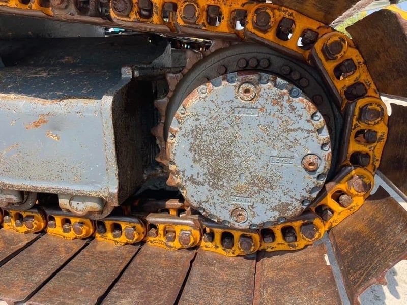 SK200-8XM มือเดียว เครื่องปั๊มดี  เอวแน่น