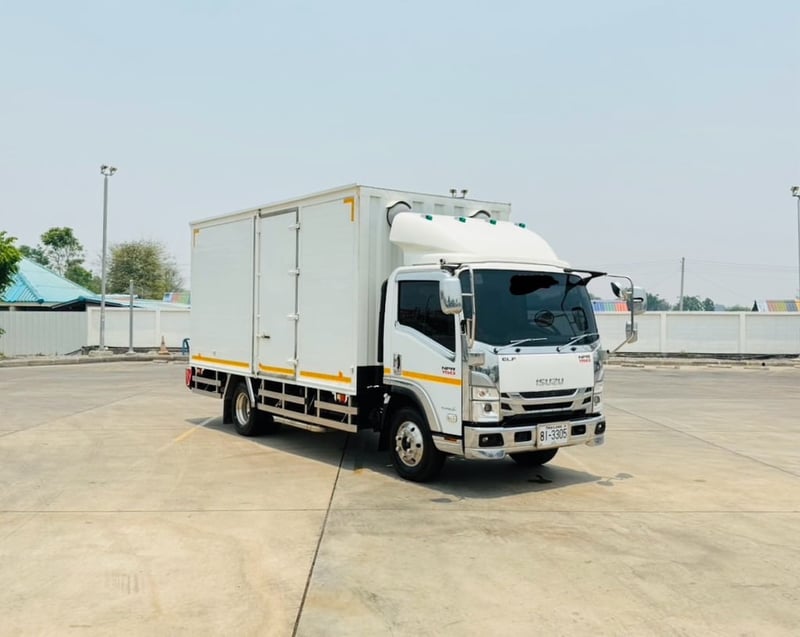 ไมล์ 6 หมื่น❗️ISUZU NEW NPR 150 MT 6ล้อตู้เเห้ง 4 บาน