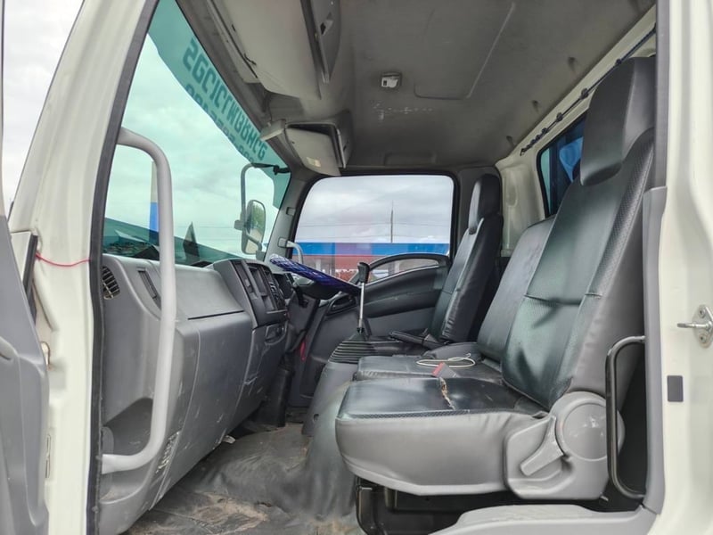 ISUZU FRR 210 ตู้แห้ง 10 บาน ยาวใน 7.43 เมตร 