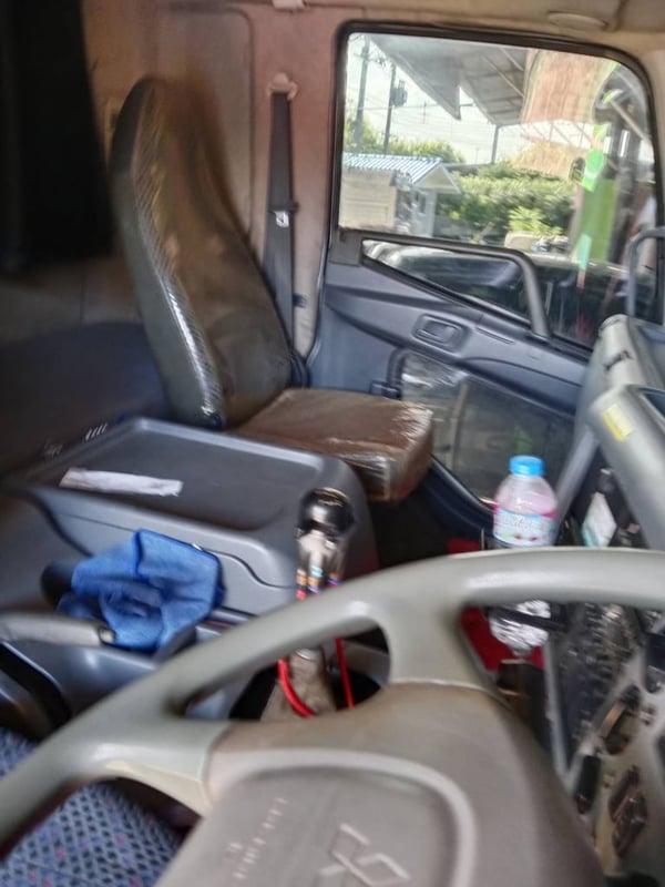 10ล้อดั้มพ์ มิซู 190 แรง  ปี 2545