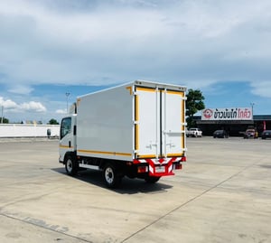 ISUZU NLR 130 ตู้แห้ง 2 บาน ISUZU NLR 130 ตู้แห้ง 2 บาน