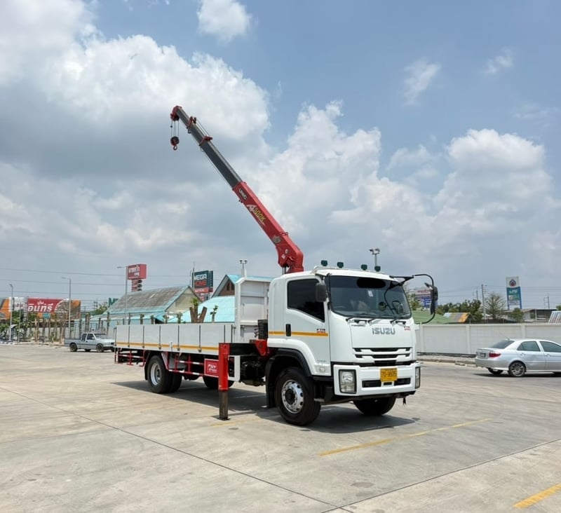 เข้าใหม่❗️ISUZU FTR 240 ติดเครน 5 ตัน 