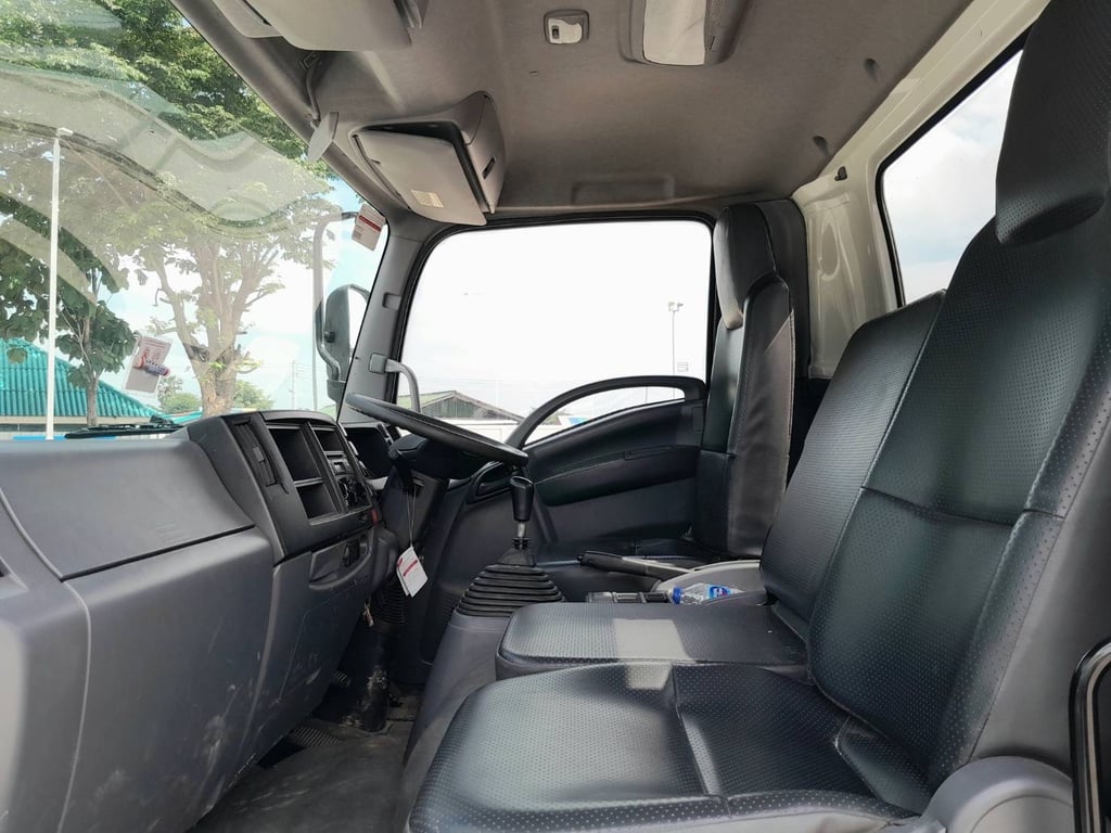 6 ล้อติดเครน ISUZU NEW FRR 210 เเรง เครน UNIC ขนาด 3 ตัน 4 ปลอก กะบะยาว 5.70 เมตร ไฟหน้า โปรเจ็คเตอรกระจกไฟฟ้า ถุงลมนิรภัย ไมล์ 76,491 กิโลเมตร ปี 2565 ราคา 1,490,000 บาท 📞 094-653-6339 อิฐ 6 ล้อติดเครน ISUZU NEW FRR 210 เเรง เครน UNIC ขนาด 3 ตัน 4 ปลอก กะบะยาว 5.70 เมตร ไฟหน้า โปรเจ็คเตอรกระจกไฟฟ้า ถุงลมนิรภัย ไมล์ 76,491 กิโลเมตร ปี 2565 ราคา 1,490,000 บาท 📞 094-653-6339 อิฐ