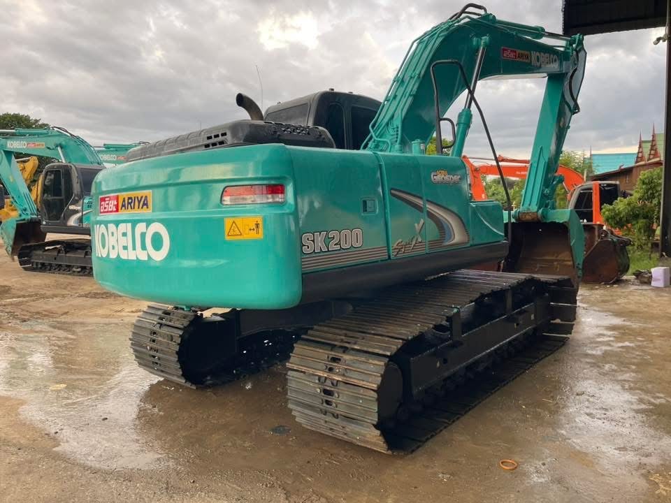 SK200-8YN12 สุเปอร ไฟฟ้าครบ ระบบเต็ม เครื่องปั้มแห้ง.