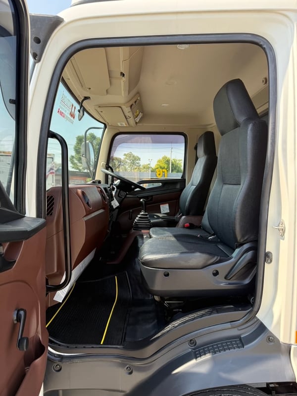 ไมล์ 47,219 กิโล❗️HINO NEW FC9J 210  กะบะปีเนียม