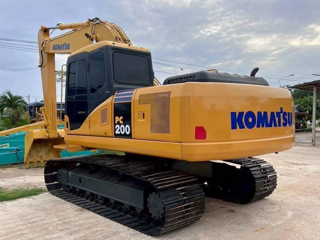 Komatsu Pc200-7 ชุดแจ้งจำหน่าย