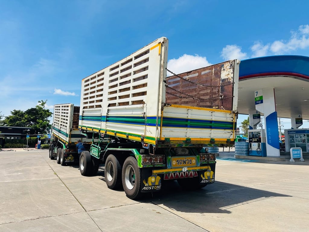 ISUZU 360 GT ปี 2560 บรรทุก 29.800.ตัน ISUZU 360 GT ปี 2560 บรรทุก 29.800.ตัน
