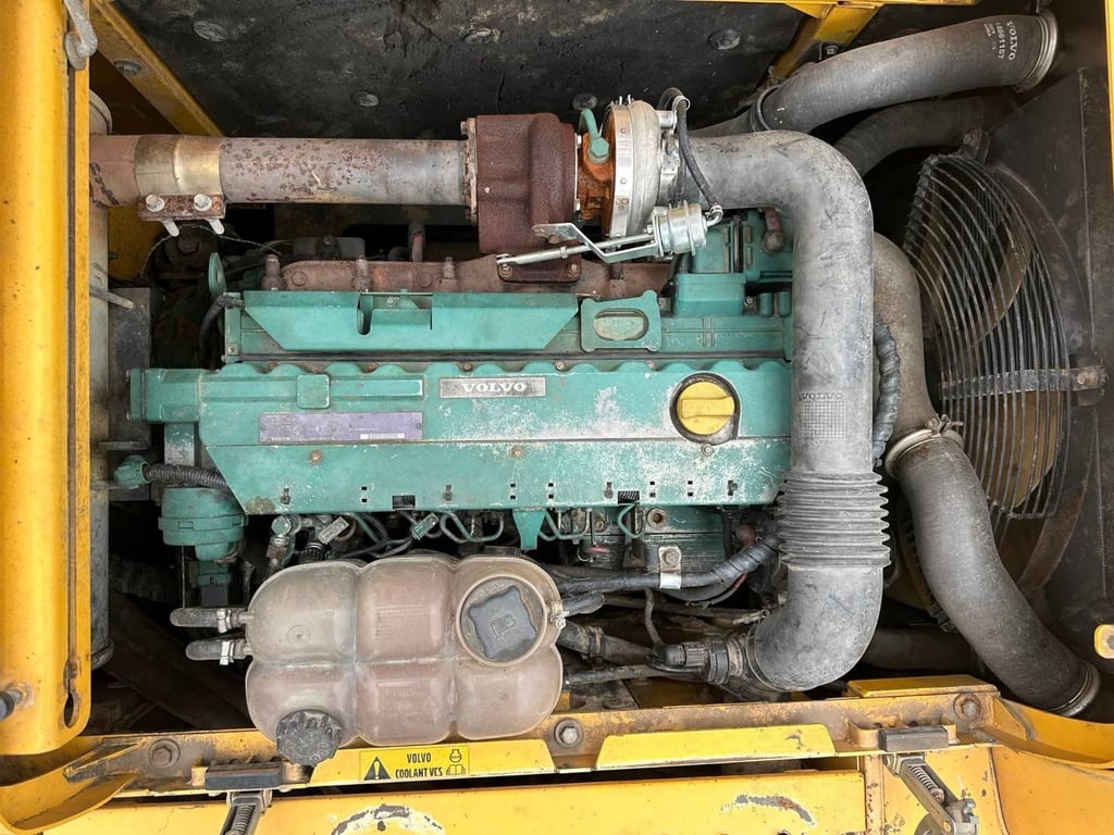 volvo Ec210B prime เล่มทะเบียน