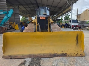 แทรกเตอร์ D6M ช่วงล่างดี เก๋งแอร์