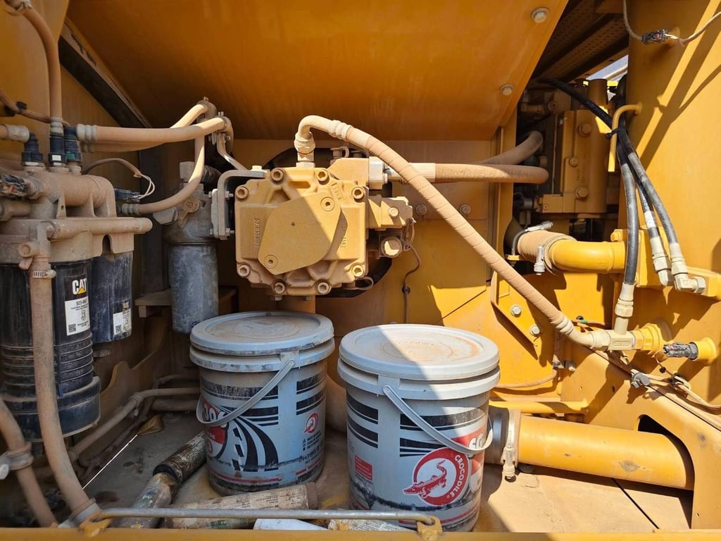 ไมล์ ชม.8000❗️Cat 320 Gx รถ 3 ปี รถบ้านเดิมๆ ป้ายแดงมือเดียว ไมล์ ชม.8000❗️Cat 320 Gx รถ 3 ปี รถบ้านเดิมๆ ป้ายแดงมือเดียว