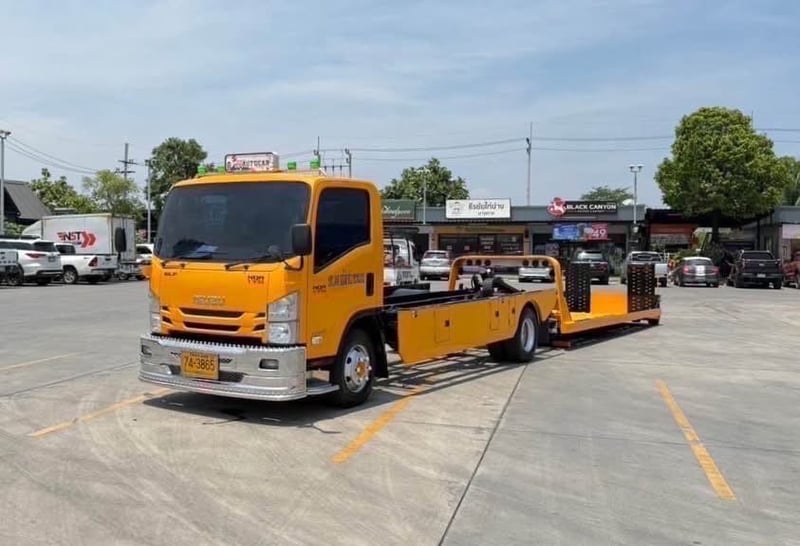 ไมล์  68,290.กิโล ❗️ NQR 175  ปี 2565 รถสไลด์  ถาดกองพื้น