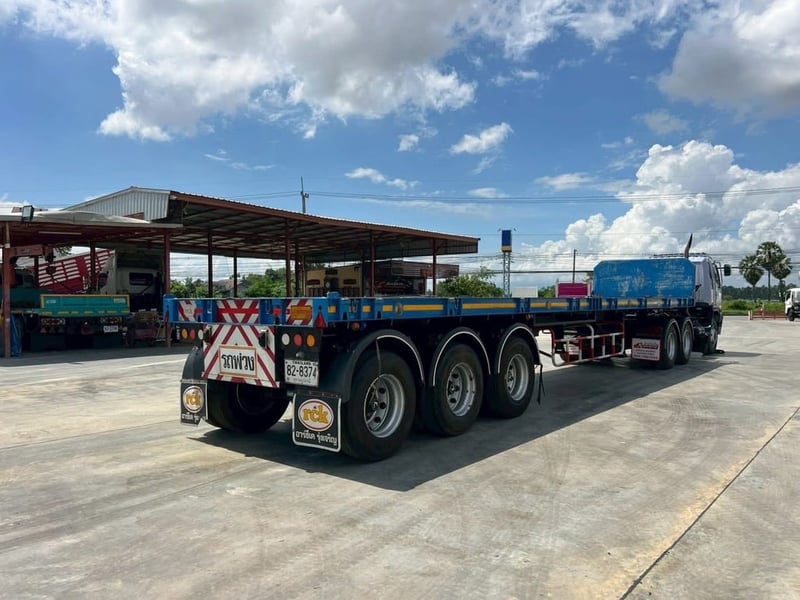 HINO FM2K 260 ปี 2540 หัวลาก พร้อมหางพื้นเรียบ HINO FM2K 260 ปี 2540 หัวลาก พร้อมหางพื้นเรียบ