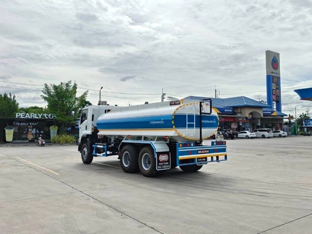 ไมล์ 149,874 กิโล❗️ISUZU FVM 240 แรง  บรรทุกน้ำ บรรจุ 14,000 ลิตร ปี 2564อิฐ