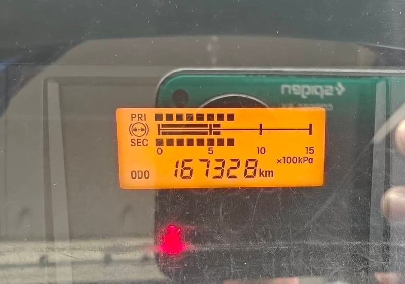 ISUZU FRR 210 ตู้แห้ง 10 บาน ยาวใน 7.43 เมตร