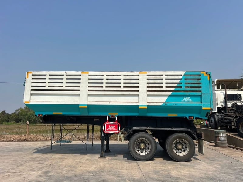 ขายหางเซมิดั้มพ์ น๊อตล้อ10 ตัว กะบะท้องเรือ