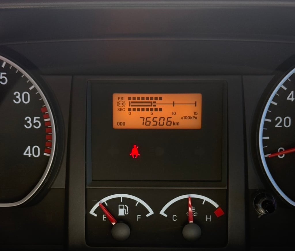 เครน 3 ตัน❗️ไมล์ 76,491 กิโล❗️ISUZU NEW FRR 210 แรง เครน 3 ตัน❗️ไมล์ 76,491 กิโล❗️ISUZU NEW FRR 210 แรง