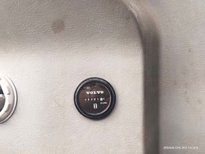 VOLVO EC210D ไมล์ ช.ม 93xx เล่มทะเบียน