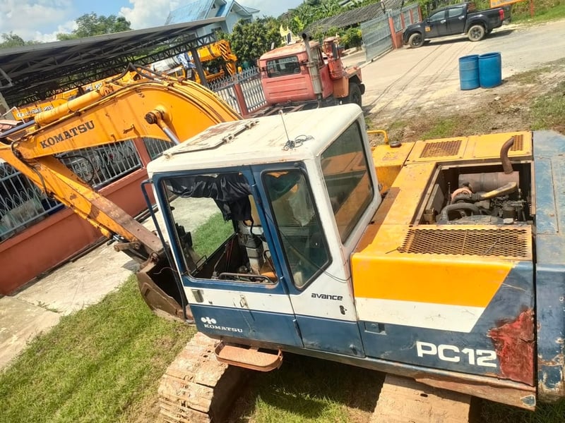 PC120-5 ลอเลอร์ 7 ลูก ใช้งานปกติ