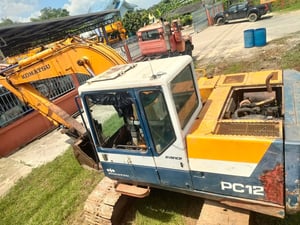 PC120-5 ลอเลอร์ 7 ลูก ใช้งานปกติ ขายตามสภาพ 