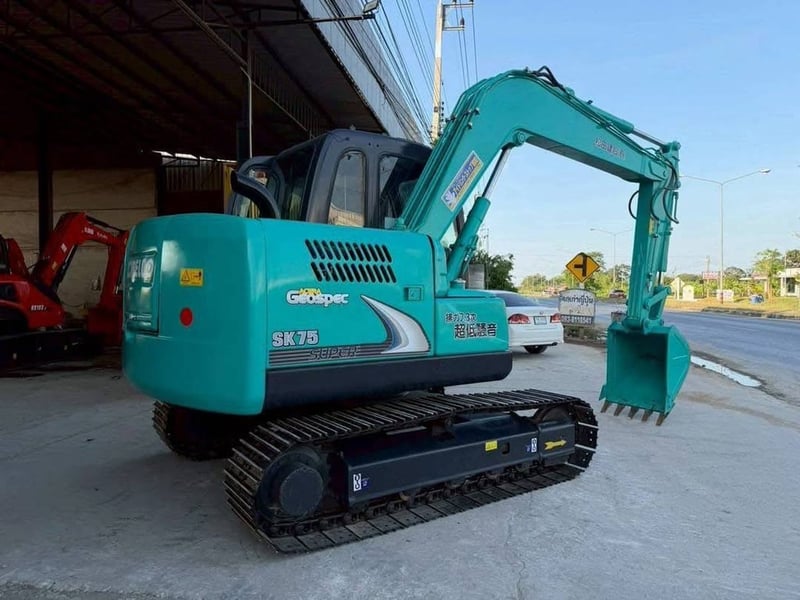 KOBELCO SK75-8 เก่านอก🇯🇵(มีไลน์แย็ก)