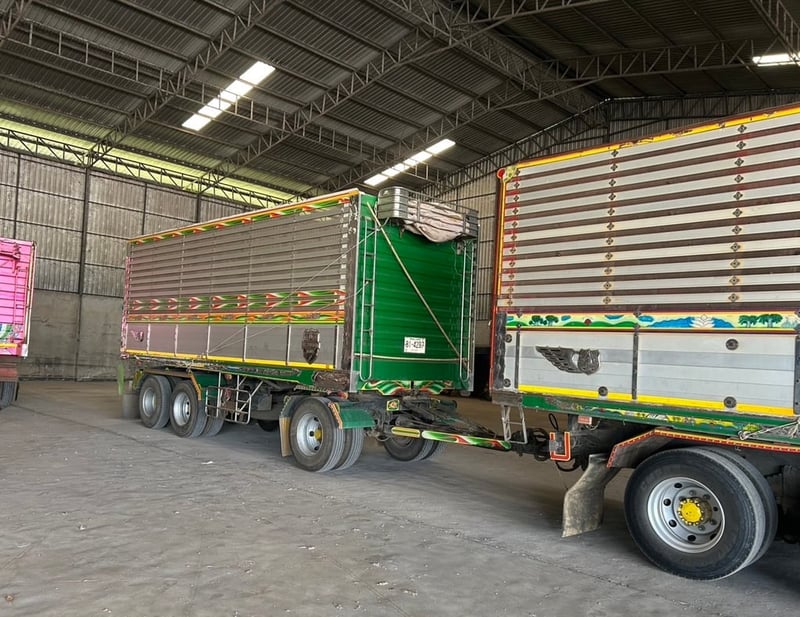 รถพ่วงแม่ลูกดั้มพ์ ISUZU FXZ 360 แรง ปี 2553 คอกเกษตร 