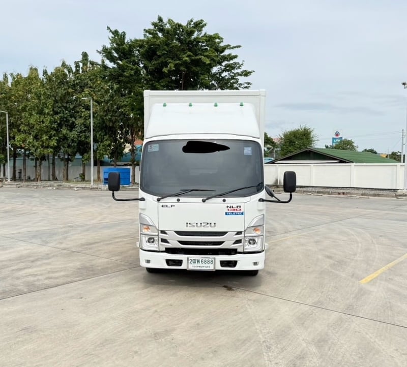 ไมล์ 66,165 กิโล❗️NEW NLR 130 MT ปี2567 ตู้แห้ง ไมล์ 66,165 กิโล❗️NEW NLR 130 MT ปี2567 ตู้แห้ง