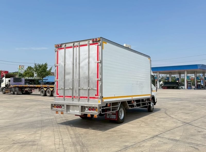 ไมล์ 2 หมื่น❗️NEW FRR 190 ตู้เย็น ไมล์ 2 หมื่น❗️NEW FRR 190 ตู้เย็น