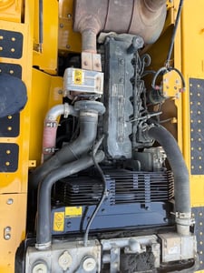 PC200-8MO ไมล์ ช.ม 10,000 จอเหลือง PC200-8MO ไมล์ ช.ม 10,000 จอเหลือง