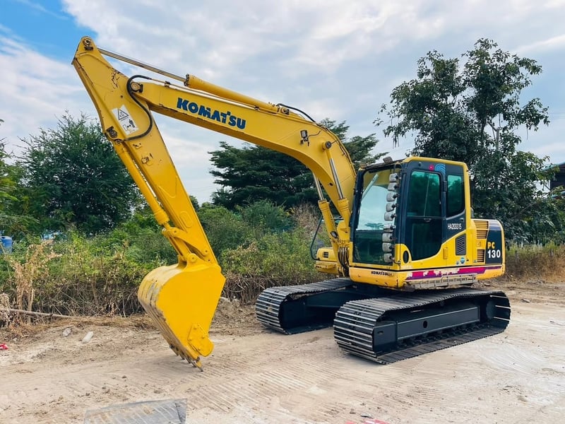 PC120-8 รถสวยสีเดิม แทรกใหญ่ เครื่อง