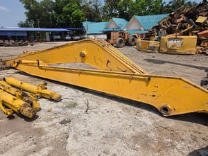 ขายบูมอามยาว ยาว 16 เมตร ใส่KOMATSU 200-5-6-7-8  ได้บูมอาร์ม