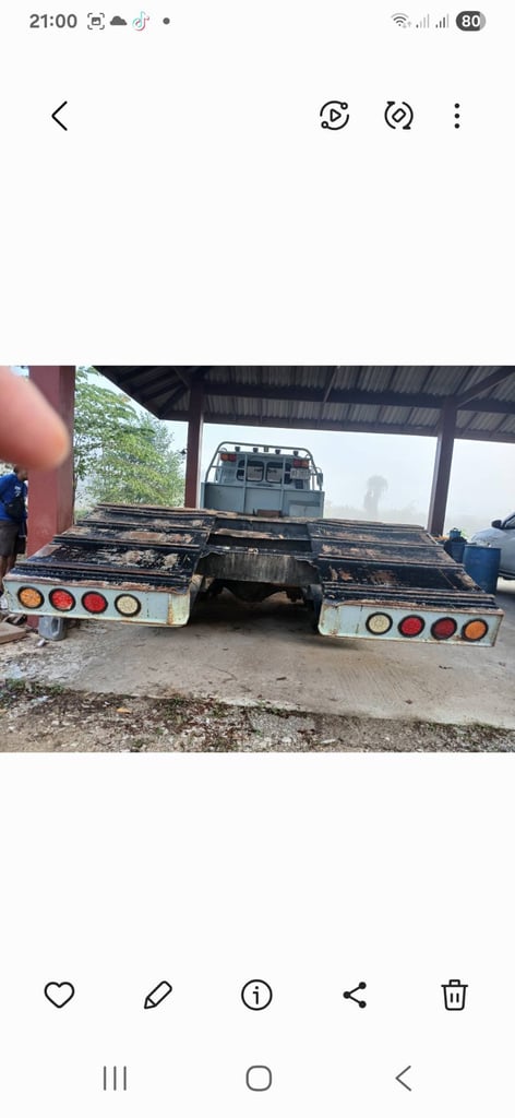 ISUZU ROCKY 175 แรง ท้ายลาดบรรทุกรถ เครื่อง 6BG1 สโลกลาง 2 เพลา ISUZU ROCKY 175 แรง ท้ายลาดบรรทุกรถ เครื่อง 6BG1 สโลกลาง 2 เพลา