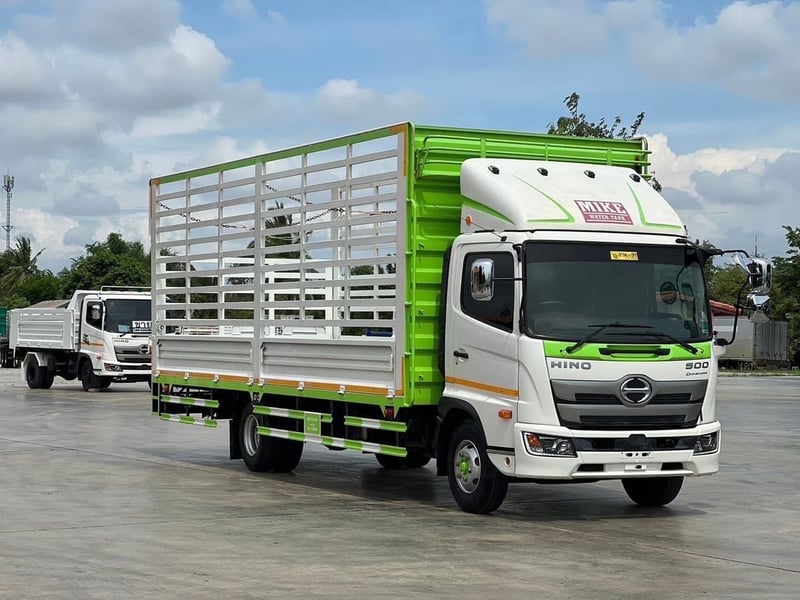 ไมล์ 77,848 กิโล❗️HINO FC9J 210 ปี 2566 ยาว 7.20 เมตร ไมล์ 77,848 กิโล❗️HINO FC9J 210 ปี 2566 ยาว 7.20 เมตร
