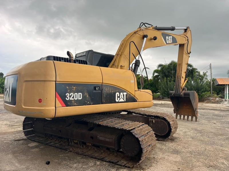 CATERPILLAR 320D กระบอกดำ เครื่องปั้มดี ตัวเดียไม่ดัง รถ?