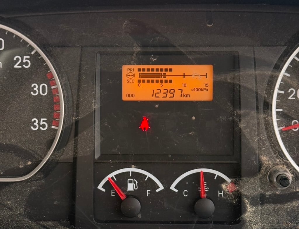 10ล้อทุกน้ำ ISUZU FVM 240 คลัซซี MT  เลขไมล์ 12,397 กิโล 10ล้อทุกน้ำ ISUZU FVM 240 คลัซซี MT  เลขไมล์ 12,397 กิโล